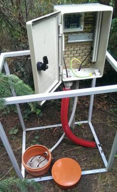 imag0740-upr-sm.jpg